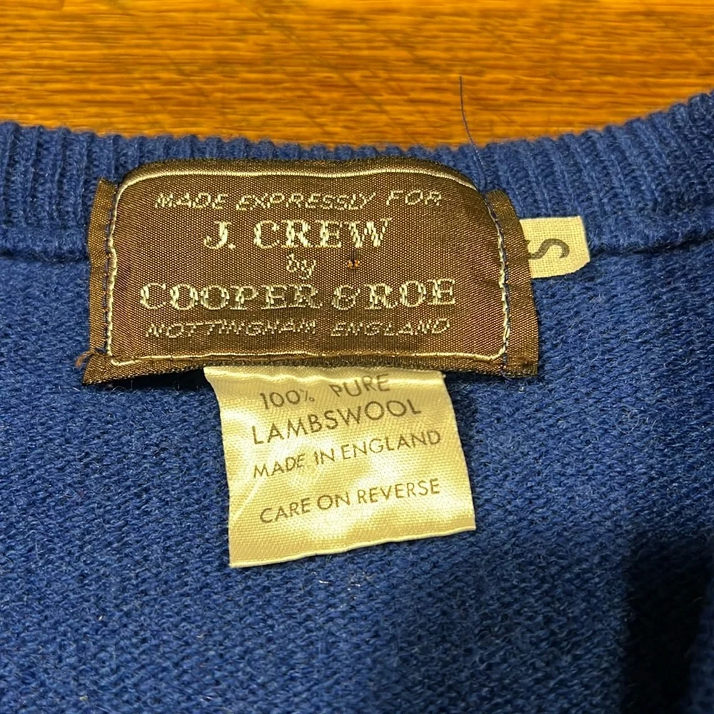 J crew by cooper &roe 100% lambs will be next sweater. - Picture 1 of 5